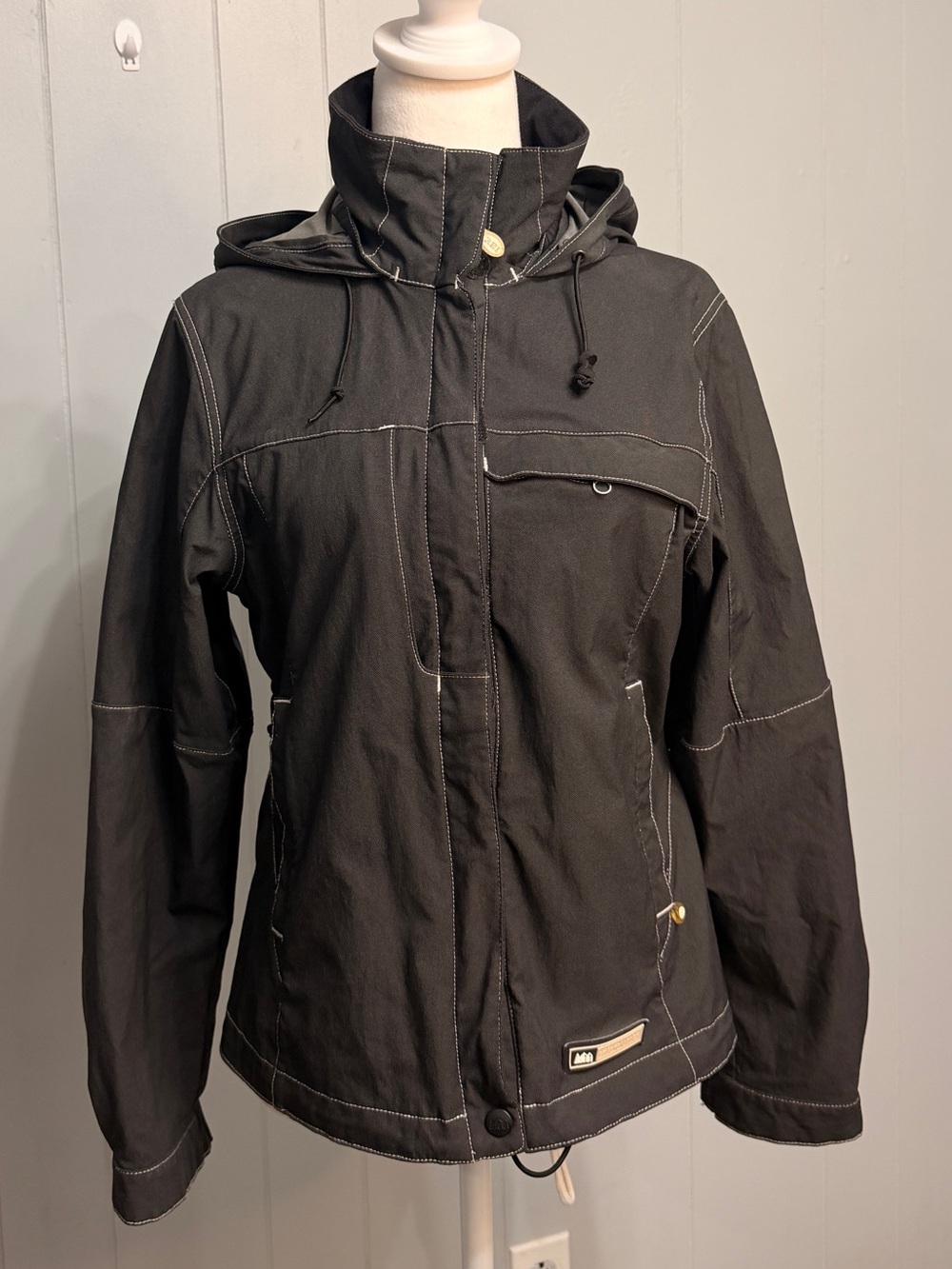 Vintage REI Black Hooded Utility Jacket with Contrast Stitching